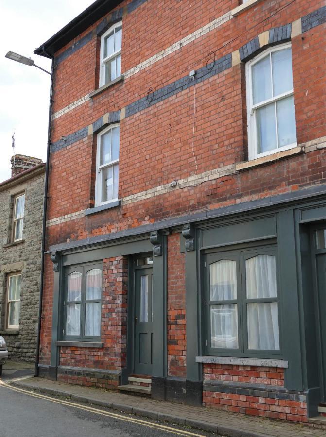 2 Bell Street Talgarth Exterior foto