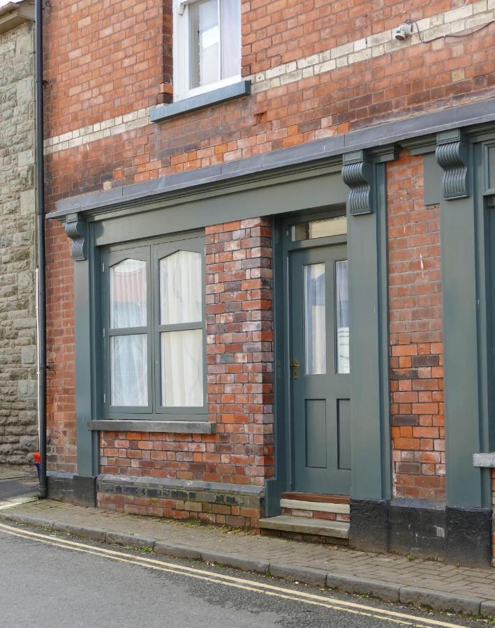 2 Bell Street Talgarth Exterior foto